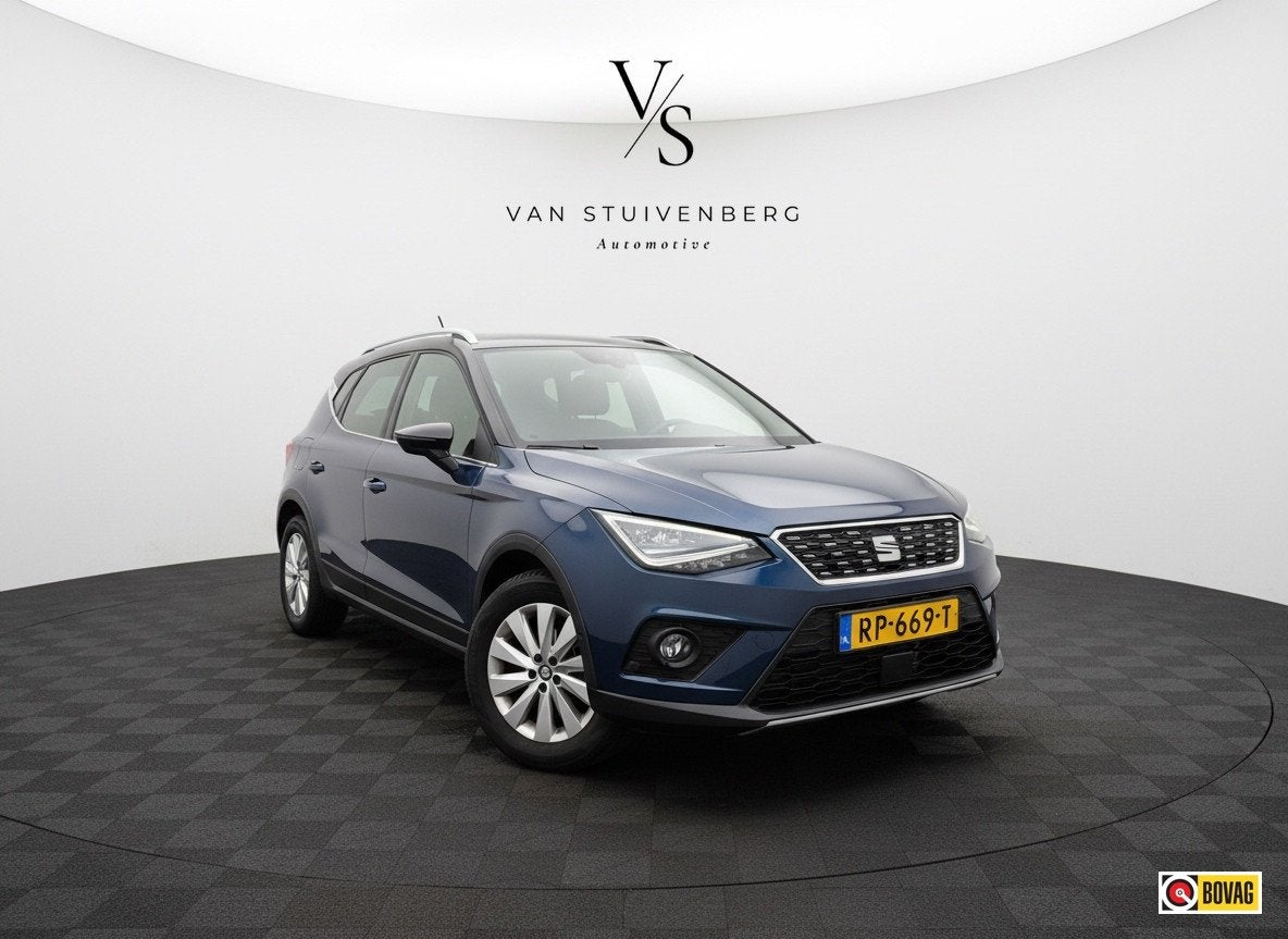 Seat Arona 1.0 TSI Xcellence Launch Edition CARPLAY NAVI CRU, Auto's, Gebruikt, Blauw, 116 pk, 49 €/maand