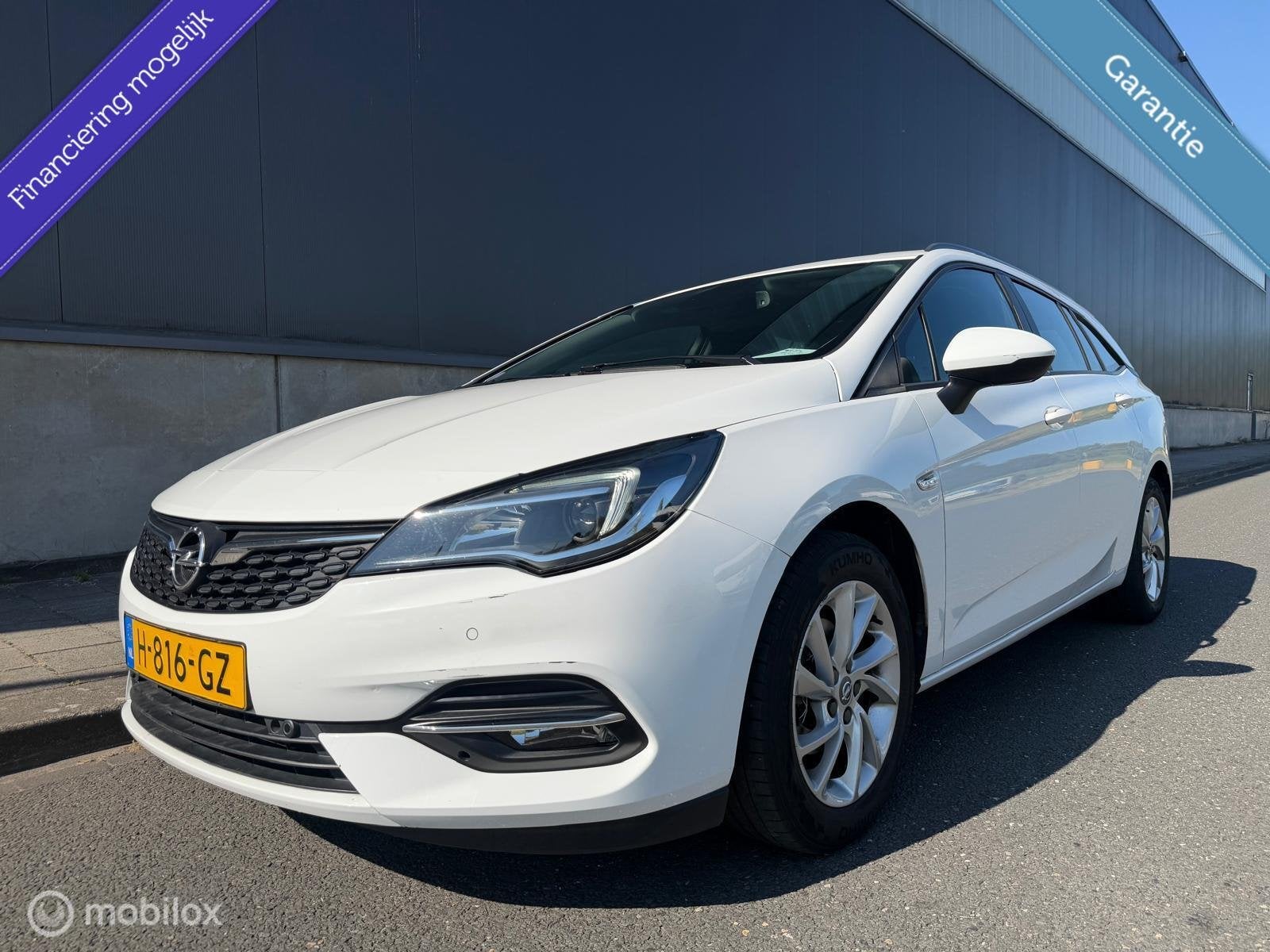 Opel Astra Sports Tourer 1.2 Edition, Nieuwe Distributie!, Voorwielaandrijving, Stof, Gebruikt, Euro 6