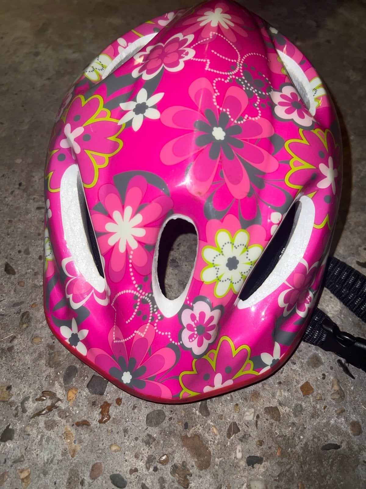 Roze kinderfietshelm met bloemenprint, Ophalen, Gebruikt, Overige maten, Meisje