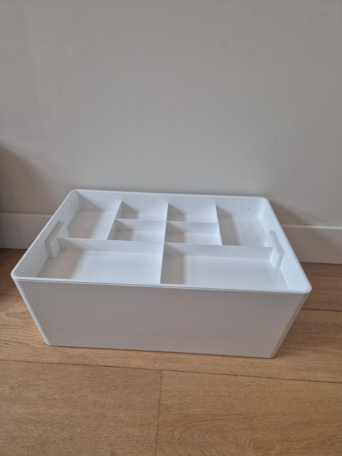 IKEA Kuggis grote opbergbak met inzetstuk (54×37×21), Huis en Inrichting, Ophalen, Kunststof, Zo goed als nieuw, Modern
