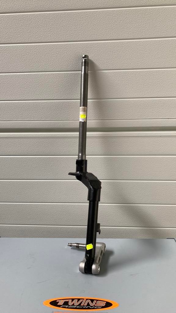 Voor vork Vespa Sprint met rechte swingarm NIEUW !, Fietsen en Brommers, Ophalen, Nieuw, Overige typen, Vespa