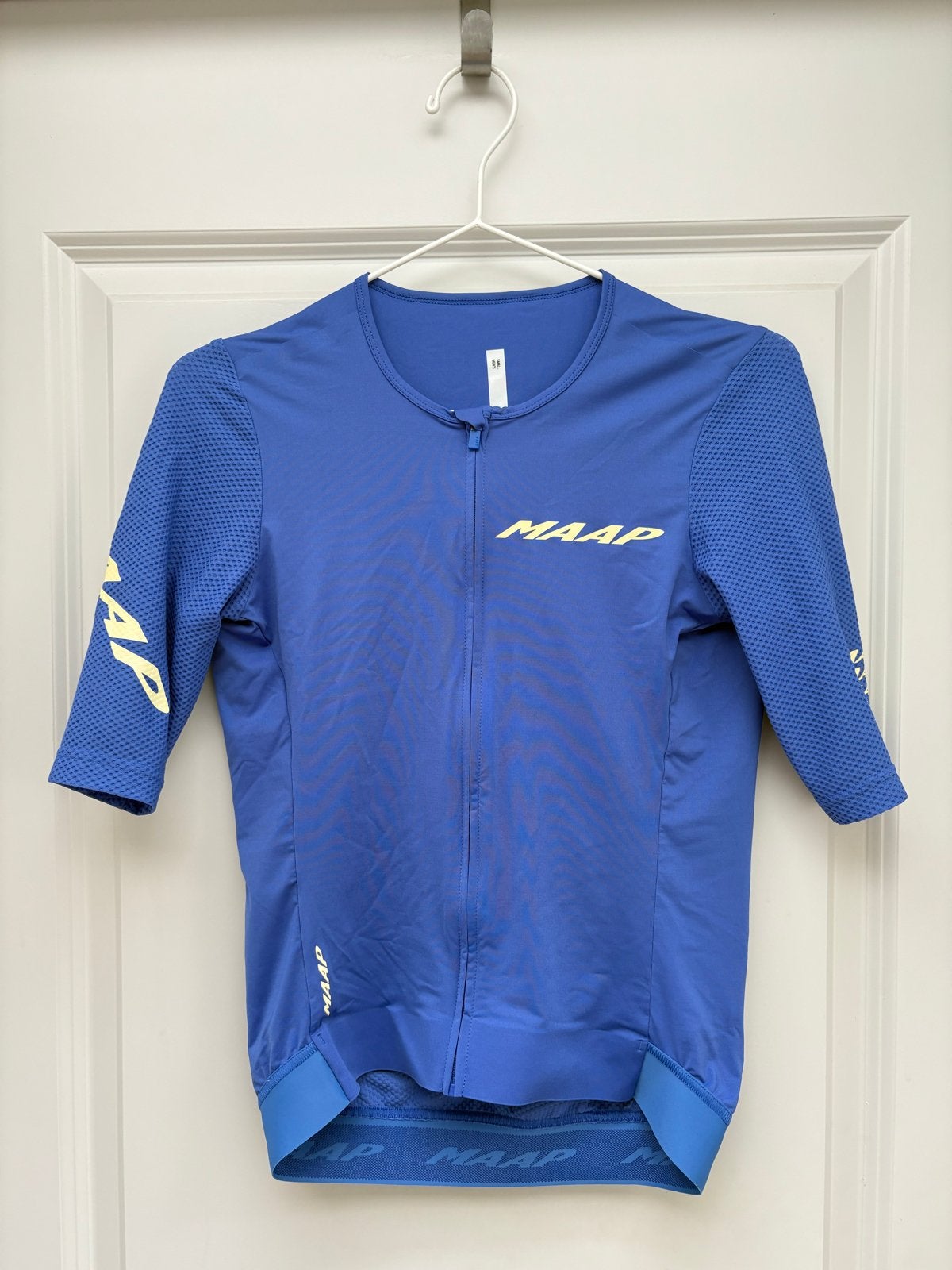 Maap Emerge Jersey - Zo goed als nieuw - Maat Small, Ophalen of Verzenden, Zo goed als nieuw, Kleding
