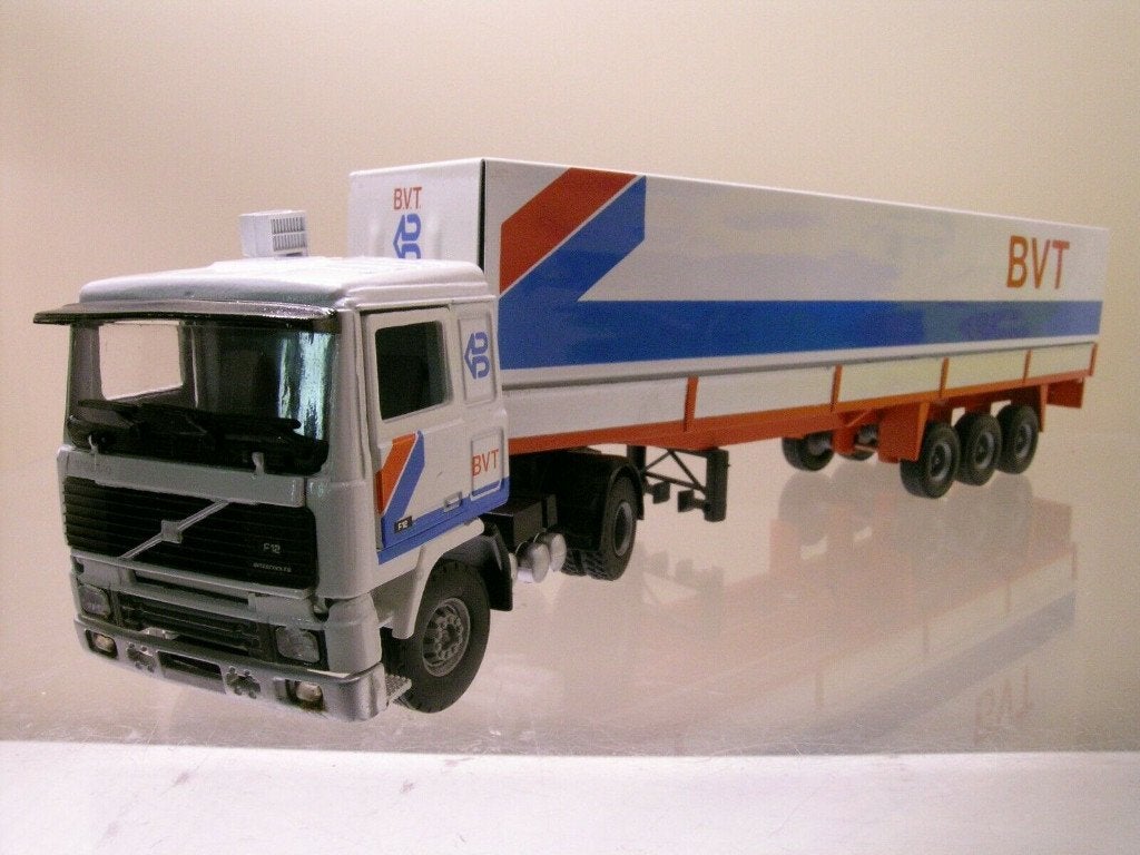 TEKNO NL VOLVO F12 INTERCOOLER B.V.T. 1, Hobby en Vrije tijd, Modelauto's | 1:50, Ophalen of Verzenden, Zo goed als nieuw, Bus of Vrachtwagen