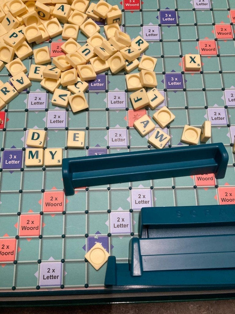 groot XL scrabble spel, reisversie, Vijf spelers of meer, Ophalen of Verzenden, Zo goed als nieuw, Reisspel