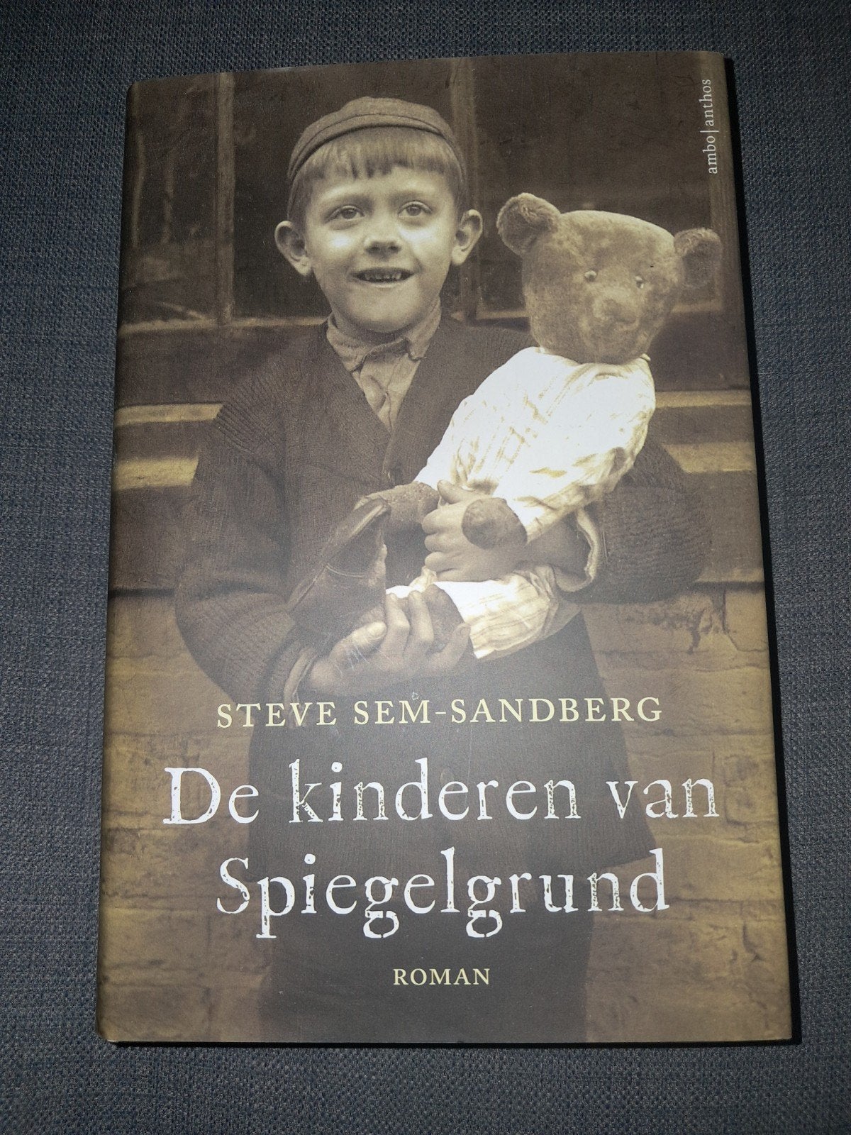 Steve Sem-Sandberg - De kinderen van Spiegelgrund, Ophalen of Verzenden, Steve Sem-Sandberg