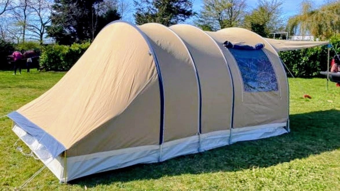 Karsten Tunneltent 2800 - Zo goed als nieuw met regenluifel, Caravans en Kamperen, Tenten, Ophalen, Zo goed als nieuw, Tot en met 4