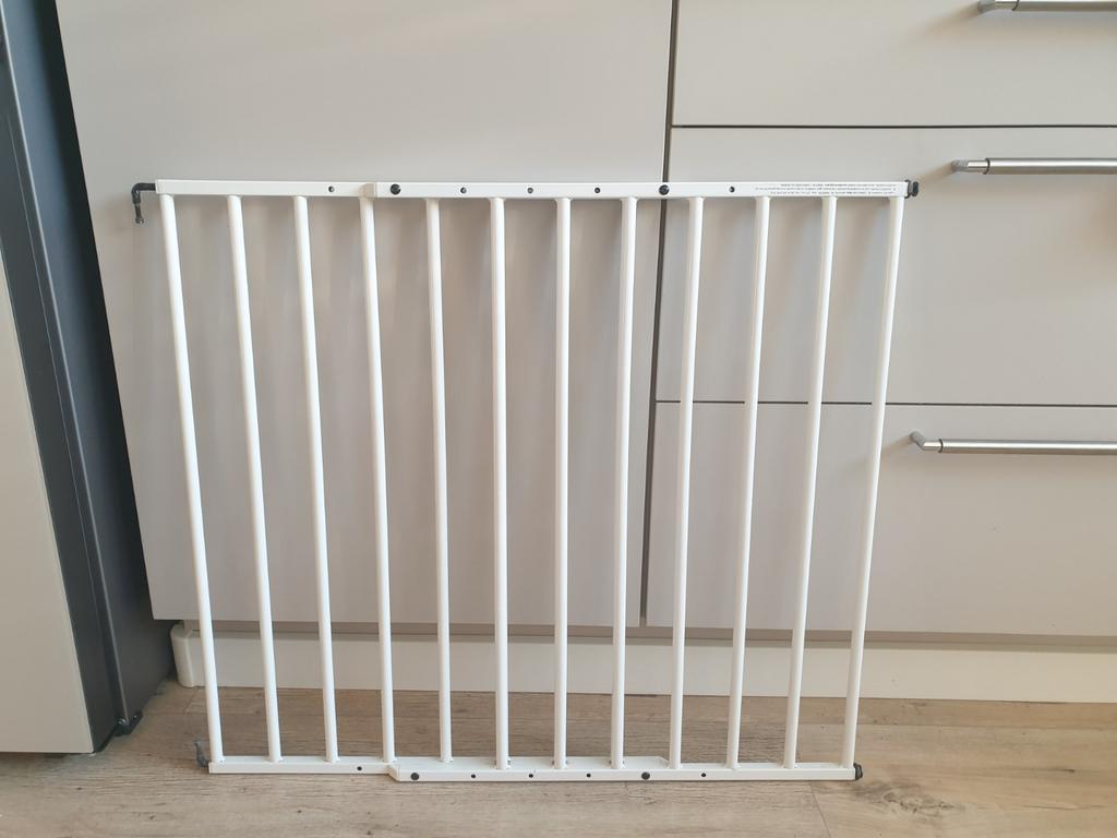 Wit metalen klemhekje voor kinderen of huisdieren, Gebruikt, Ophalen of Verzenden, Klemhekje, Metaal of IJzer