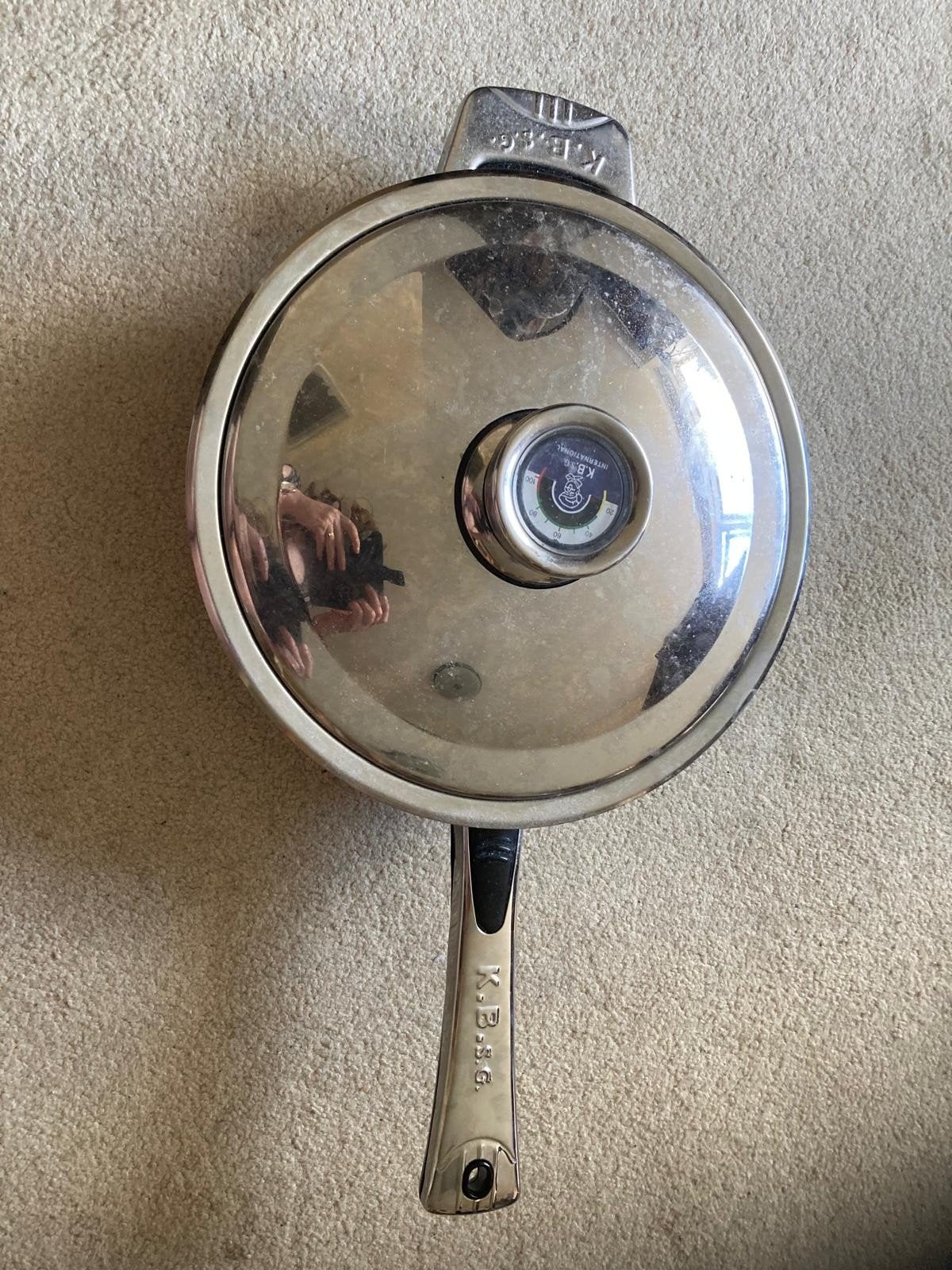 RVS steelpan met thermometer - K.B.S.G. Kwaliteit, Ophalen, Met deksel, Zo goed als nieuw, Rvs