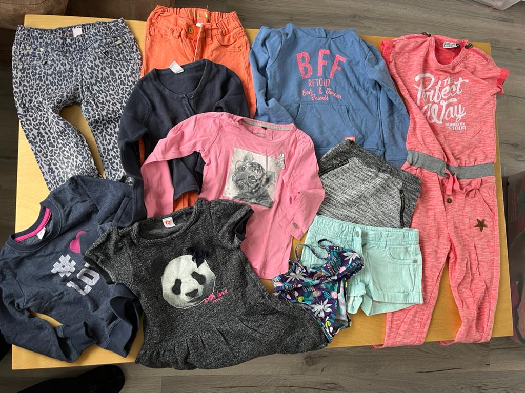 Pakket meisjeskleding maat 98, Ophalen of Verzenden, Gebruikt, Maat 98