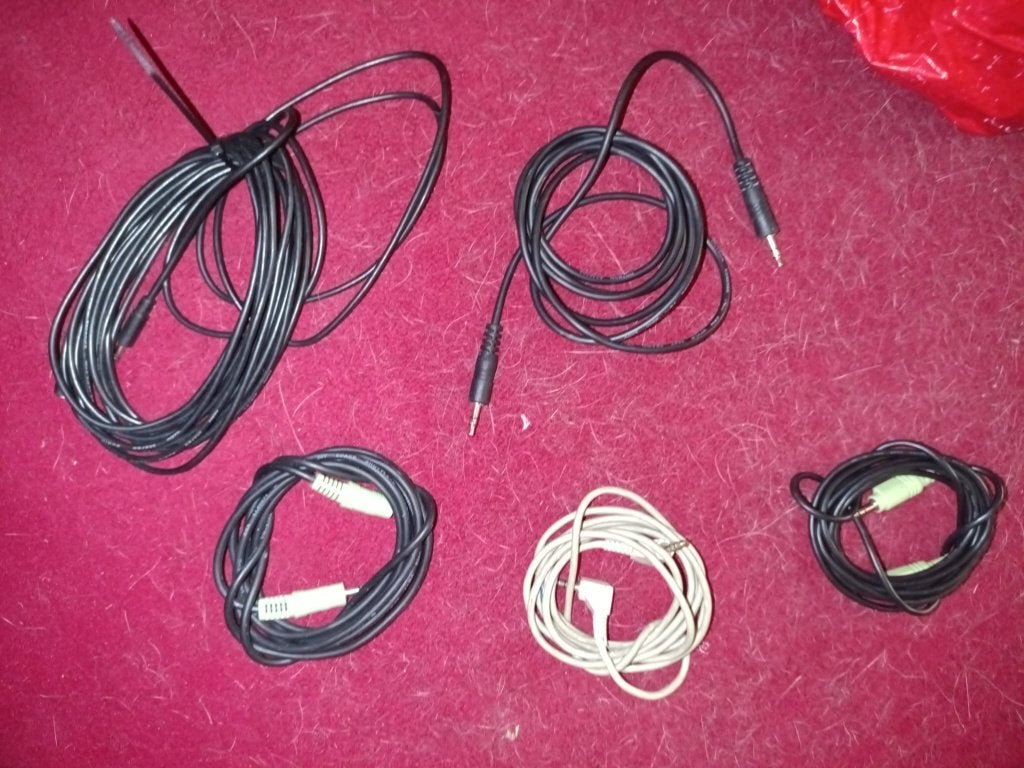 Partij 3,5 mm jack audiokabels, Ophalen of Verzenden, Gebruikt, Minder dan 2 meter, Overige kabels