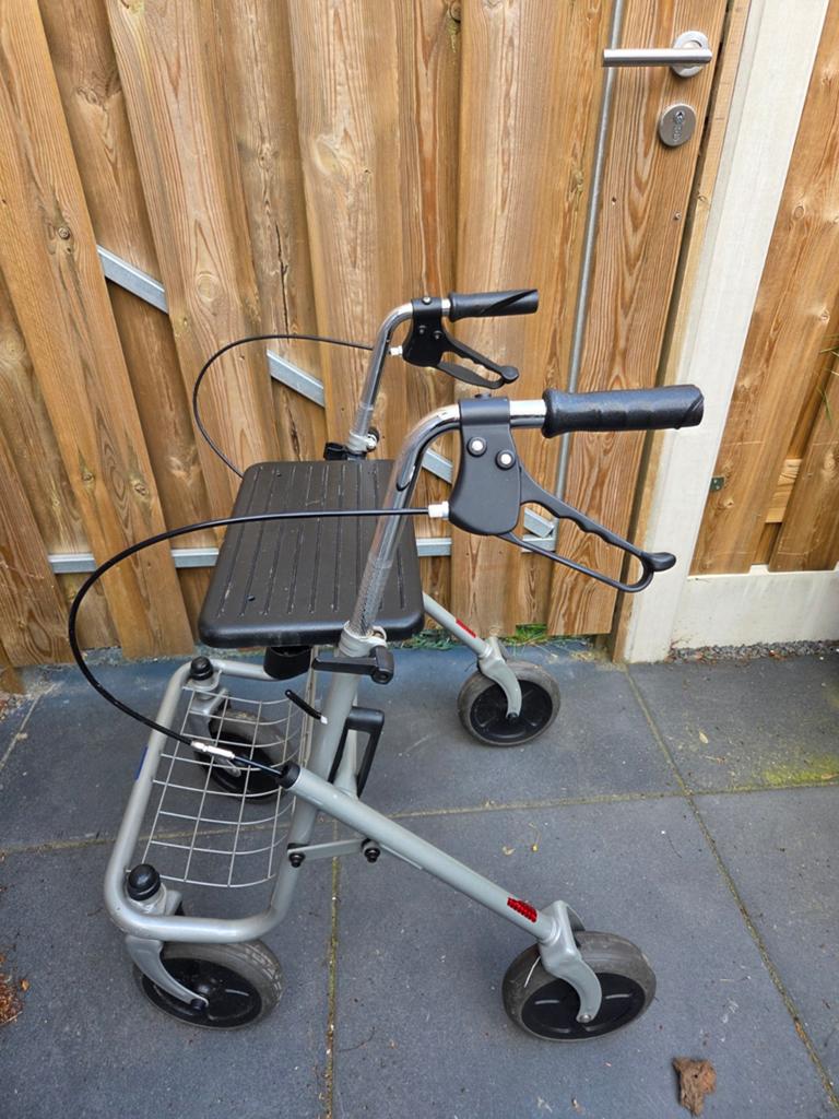 Rollator (in goede staat), Ophalen
