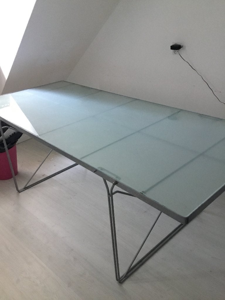 Vintage tafel MOMENT..Ikea jaren tachtig, Ophalen, Gebruikt, 50 tot 100 cm, Melk glasplaat op ijzer frame grijs