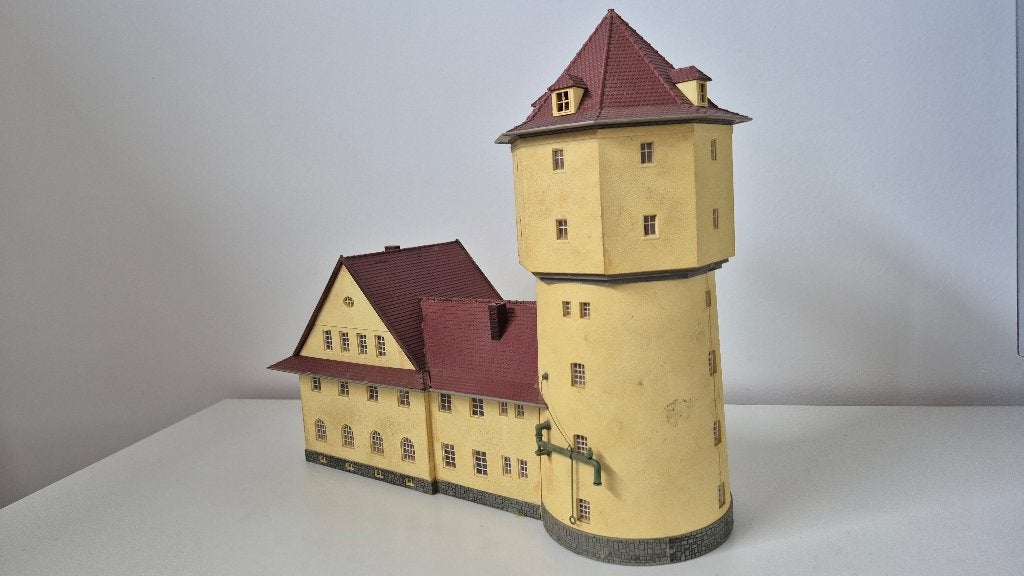 POLA H0 - 673 - Watertoren met bijgebouw, Ophalen of Verzenden, Gelijkstroom of Wisselstroom, Brug, Tunnel of Gebouw, Overige merken