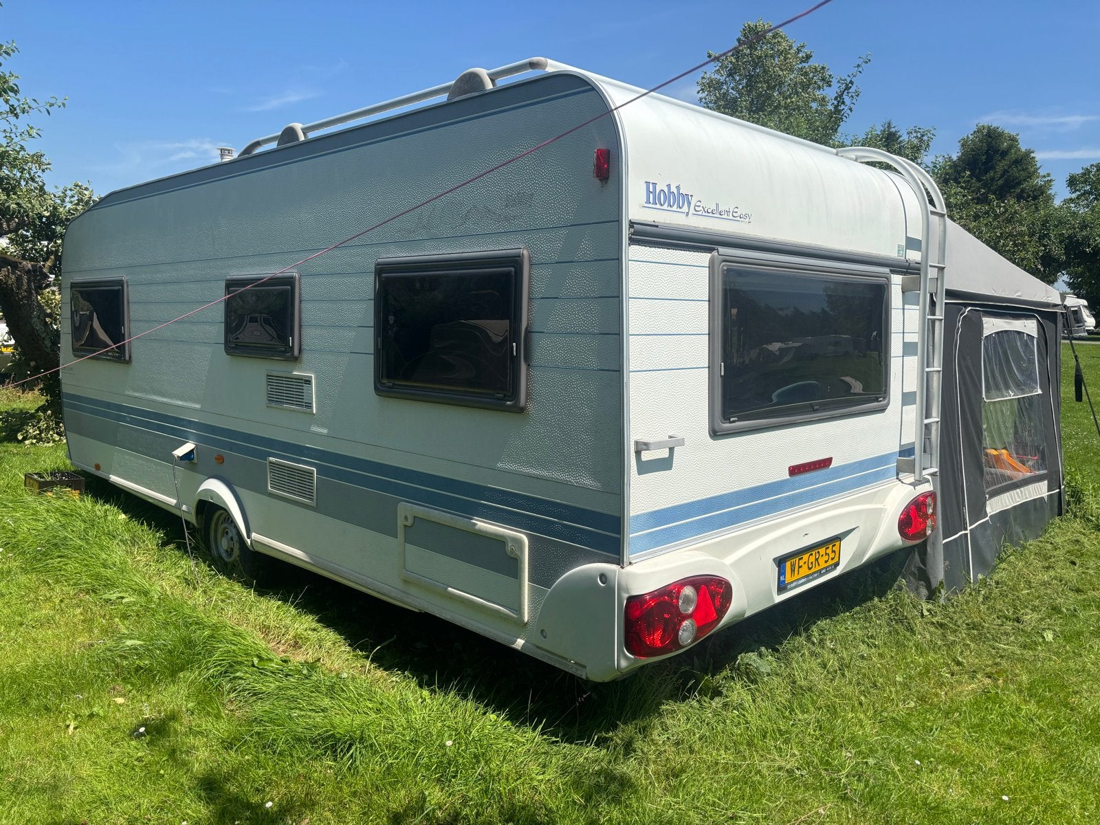 Ruime Hobby Excellent Easy caravan met Doréma voortent, Caravans en Kamperen, Caravans, Rondzit, Hobby, Particulier, 6 tot 7 meter