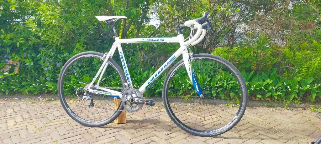 Cannondale CAAD 9 57cm racefiets 10 speed Ultegra, Fietsen en Brommers, 28 inch, Gebruikt, Aluminium, 15 tot 20 versnellingen