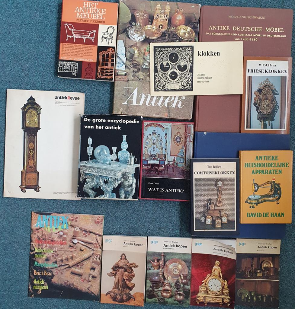 44 naslagwerken over antiek en kunst, Boeken, Ophalen of Verzenden, Gelezen, Catalogus