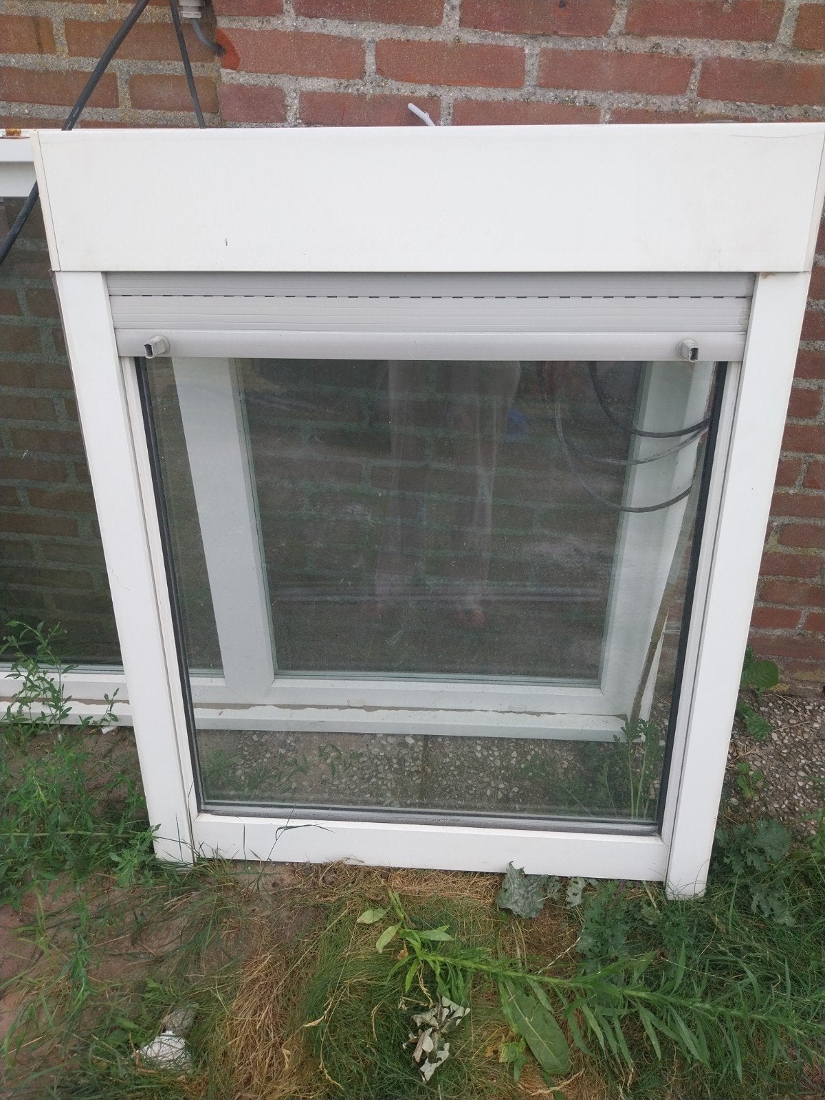 Raam met HR++ glas en inbouwrolluik (112x89,5 cm), Ophalen, Gevelraam of Ruit, Gebruikt, 80 tot 120 cm