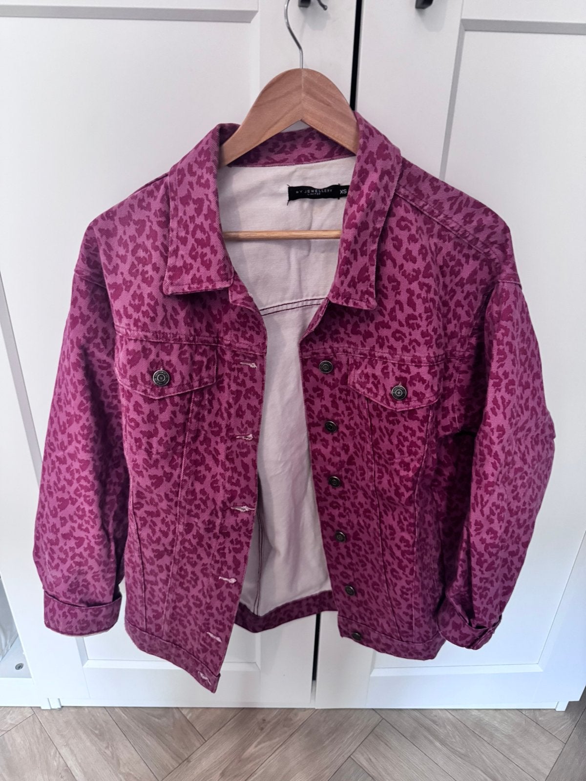Luipaard print spijkerjasje roze My Jewellery XS, Kleding | Dames, Ophalen of Verzenden, Zo goed als nieuw, Maat 34 (XS) of kleiner