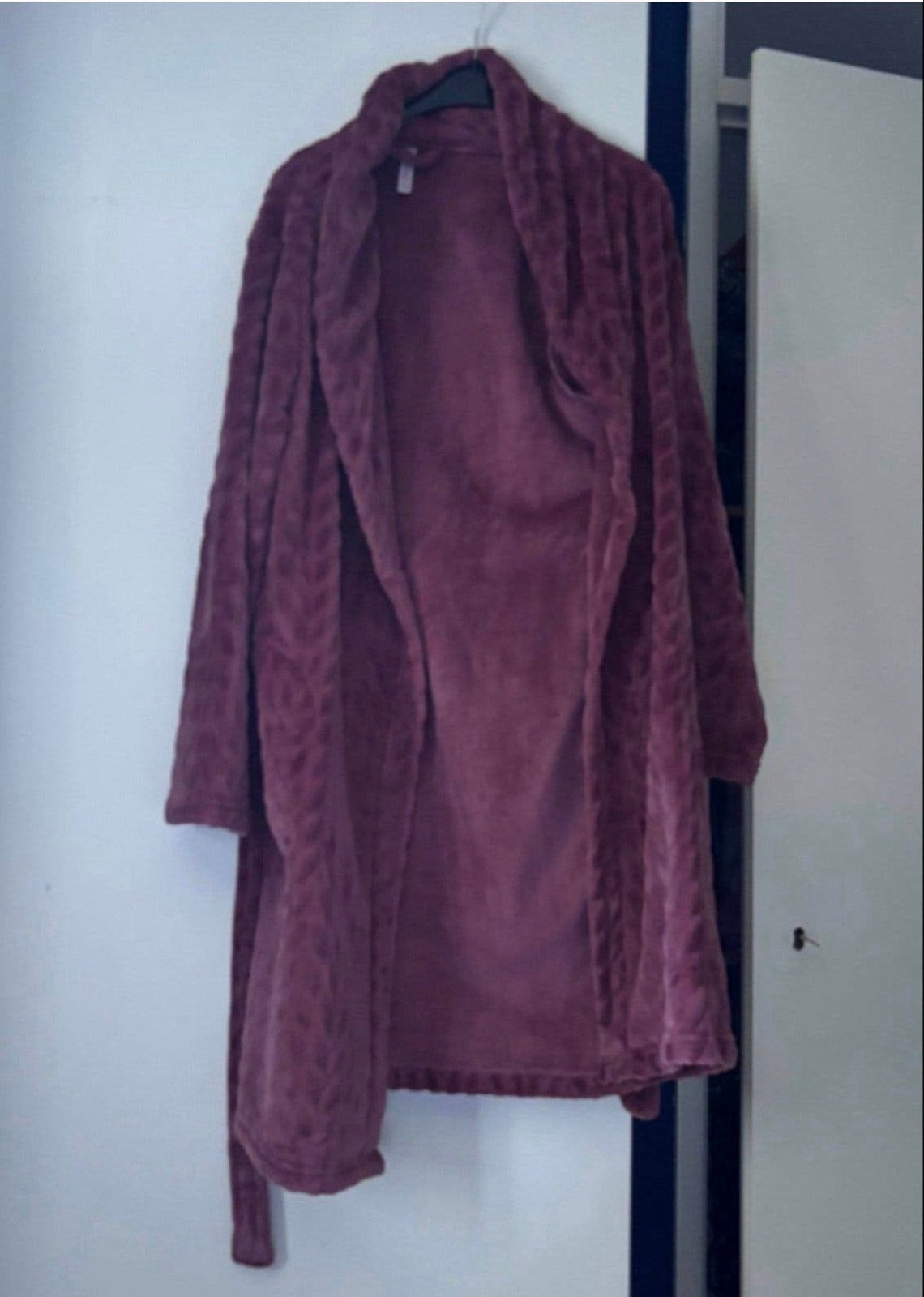 Zachte paarse badjas - Maat M/L- Hunkemoller, Kleding | Dames, Ophalen of Verzenden, Zo goed als nieuw, Maat 38/40 (M)