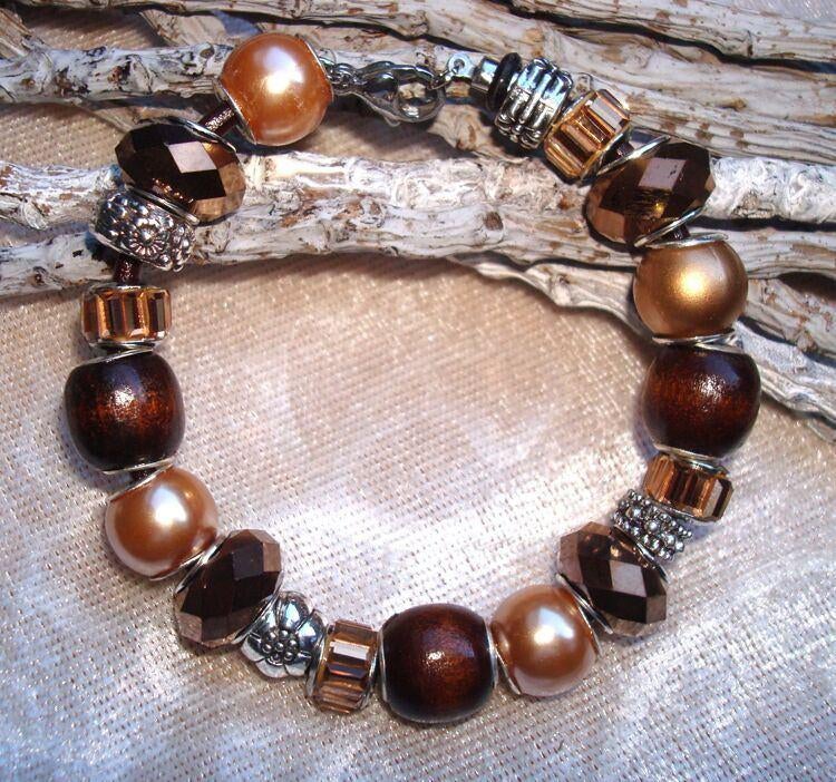 Armband in maat naar wens met 20 bedels, Info.adorabeads@gmail.com, Want 18 Hoogvliet, Adorabeads, Bruin