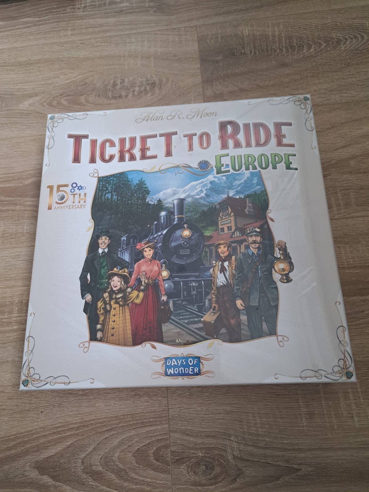 Ticket to Ride Europe 15th Anniversary Edition Nieuw, Vijf spelers of meer, Ophalen of Verzenden, Nieuw, Days of Wonder