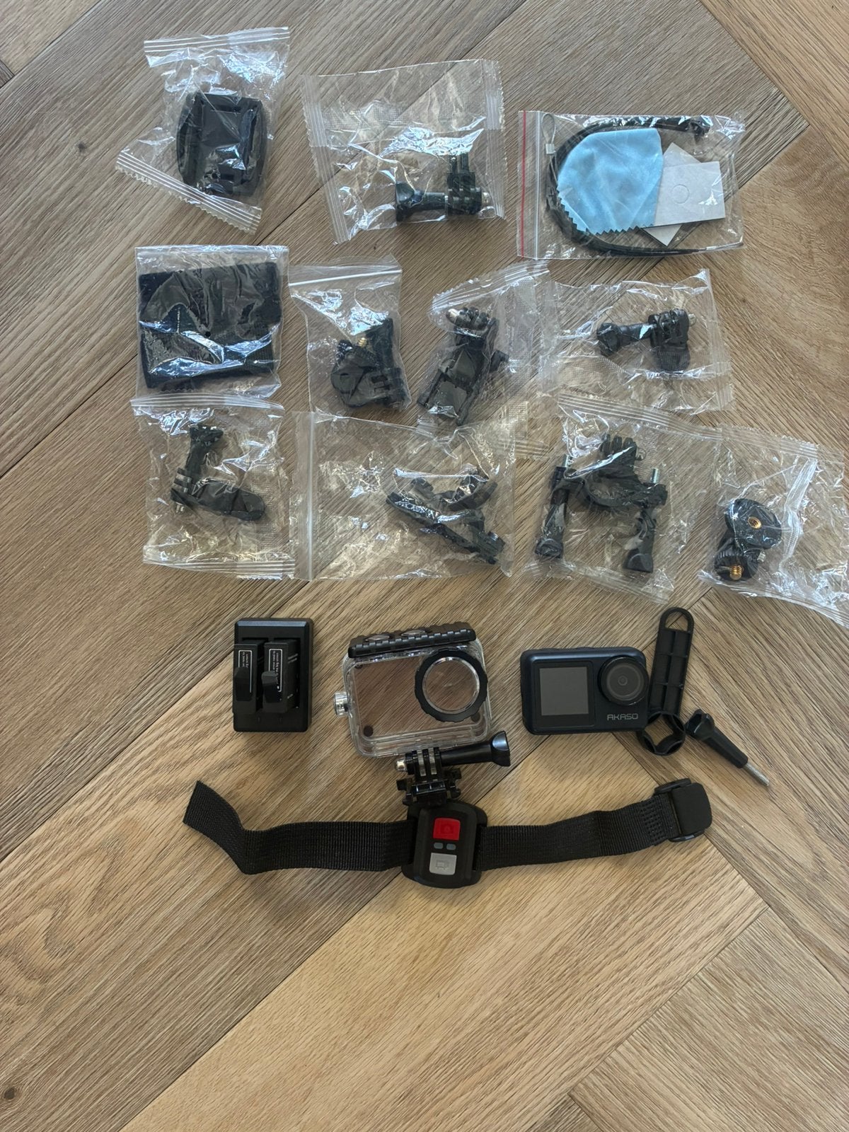 AKASO Brave 7 LE 4k action camera, Ophalen of Verzenden, Zo goed als nieuw, Overige merken