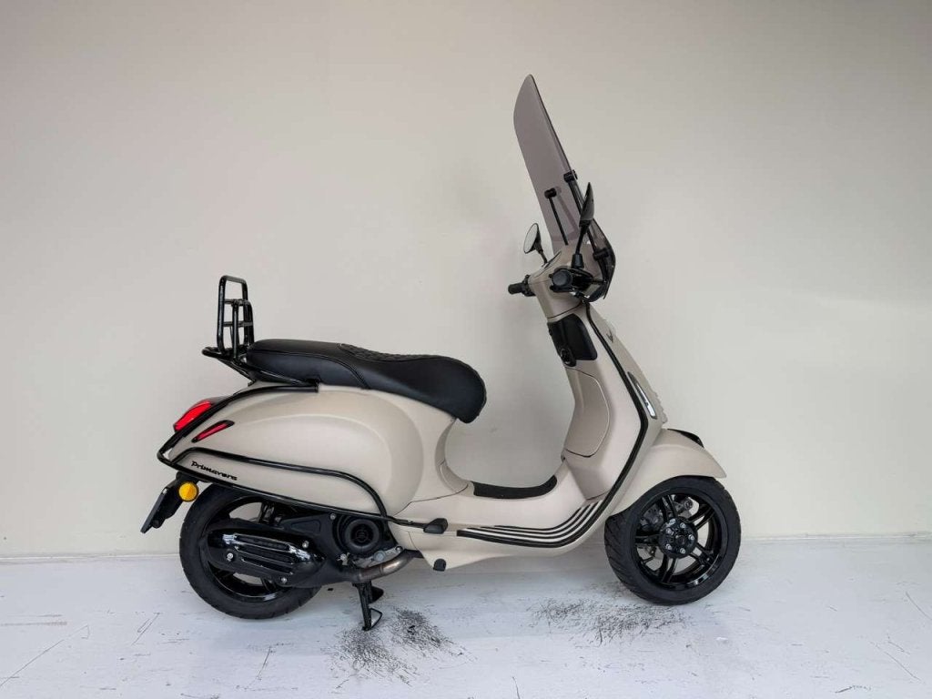 Vespa Primavera Tech Brom 45 km/h, BWJ 2025, Desert Storm, Niet ingevuld, Gebruikt, Maximaal 45 km/u, Niet ingevuld