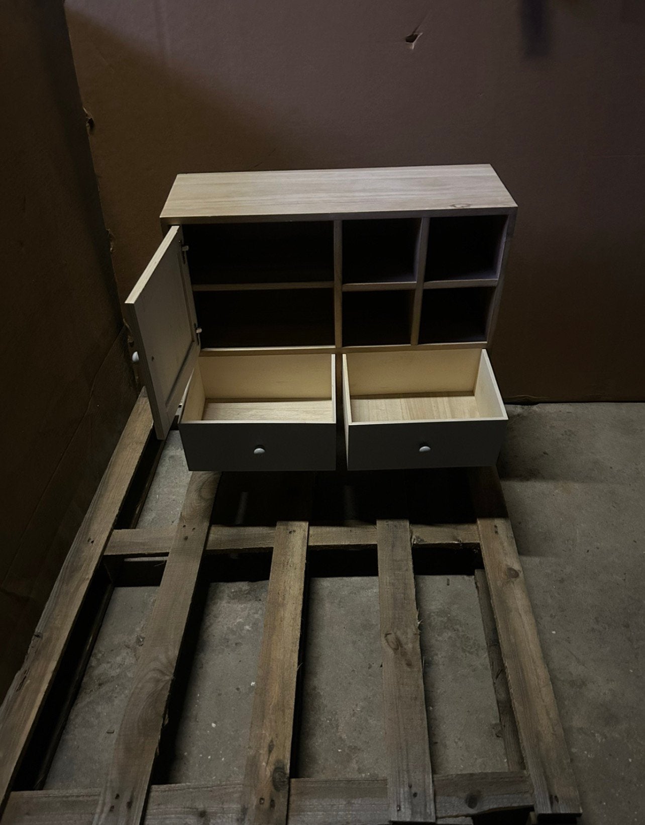 Kast 2 stuks lengte 71cm breedte 26cm hoogte 66cm, Ophalen, Zo goed als nieuw, 25 tot 50 cm, 50 tot 100 cm