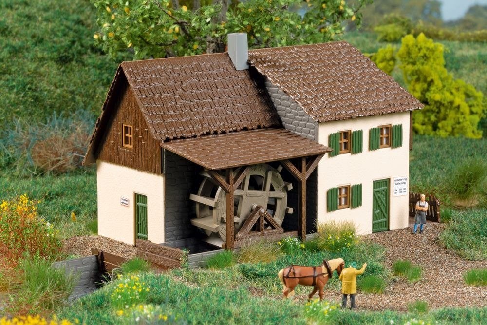 Watermolen / Oliemolen ZONDER motor VERO ( Auhagen ), Hobby en Vrije tijd, Modeltreinen | H0, Overige merken, Wisselstroom, Brug, Tunnel of Gebouw
