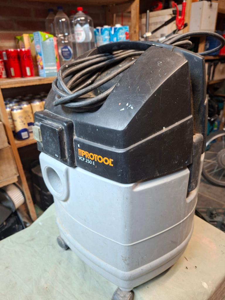Protool bouw stofzuiger., Overige merken, Gebruikt, Industriële stofzuiger, 1200 tot 1600 watt