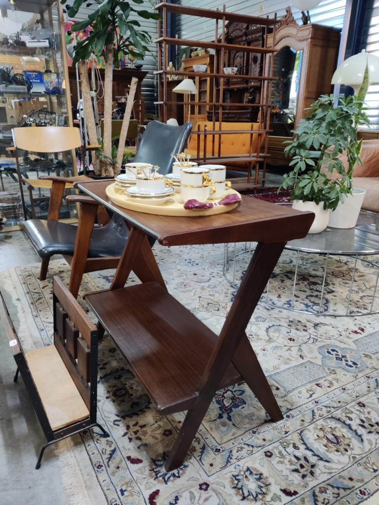 Bijzettafel Louis van Teeffelen - Vintage Design, Huis en Inrichting, Tafels | Bijzettafels, Ophalen, Minder dan 55 cm, Gebruikt