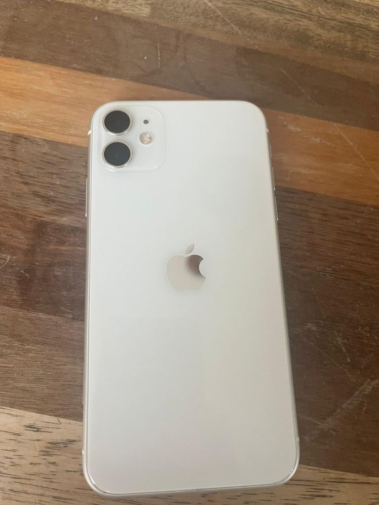 IPhone 11 wit refurbished, 75 %, Wit, Refurbished, 64 GB