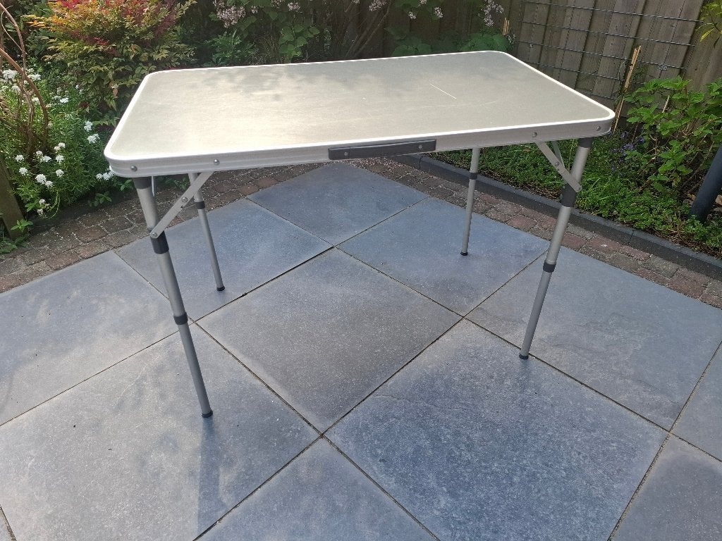 Campingtafel, Caravans en Kamperen, Kampeermeubelen, Ophalen, Gebruikt, Campingtafel