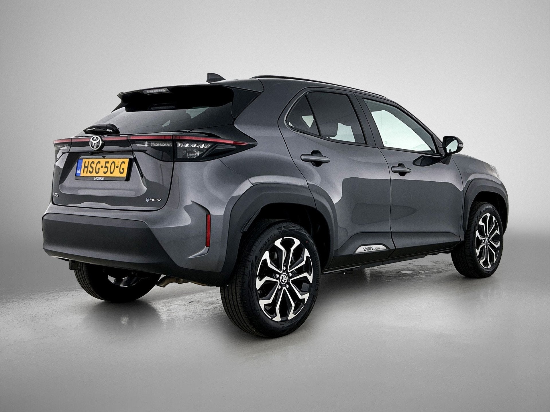 Toyota Yaris Cross 1.5 Hybrid 115 First Edition | BTW voertu, 12 maanden, Stof, Gebruikt, 116 pk