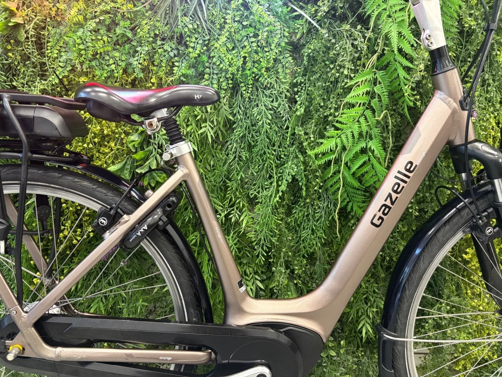 Foto 3 van HERFSTDEALS! | Gazelle Orange C7 | Bosch Middenmotor + 400Wh
