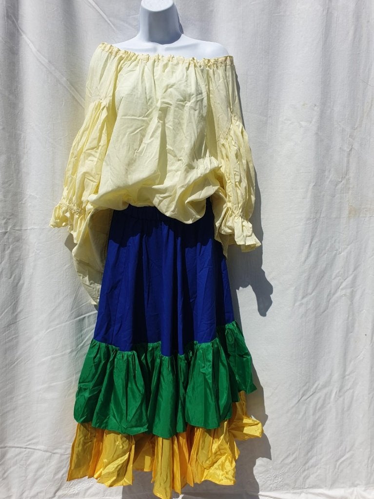 Leuk spaansoutfit. Leuke lange wijde rok en shirt. Mt M/L, Maat 38/40 (M), Carnaval, ., Ophalen of Verzenden