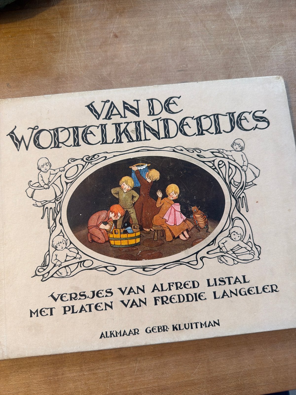 Van de Wortelkinderjes - Sprookjesboek, Boeken, Ophalen of Verzenden, Gelezen, Sprookjes