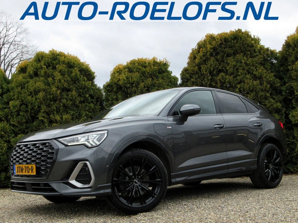 Audi Q3 Sportback 45 TFSI e S Edition Automaat * Leder * Moo, Gebruikt, 150 pk, Hybride Elektrisch/Benzine, SUV of Terreinwagen