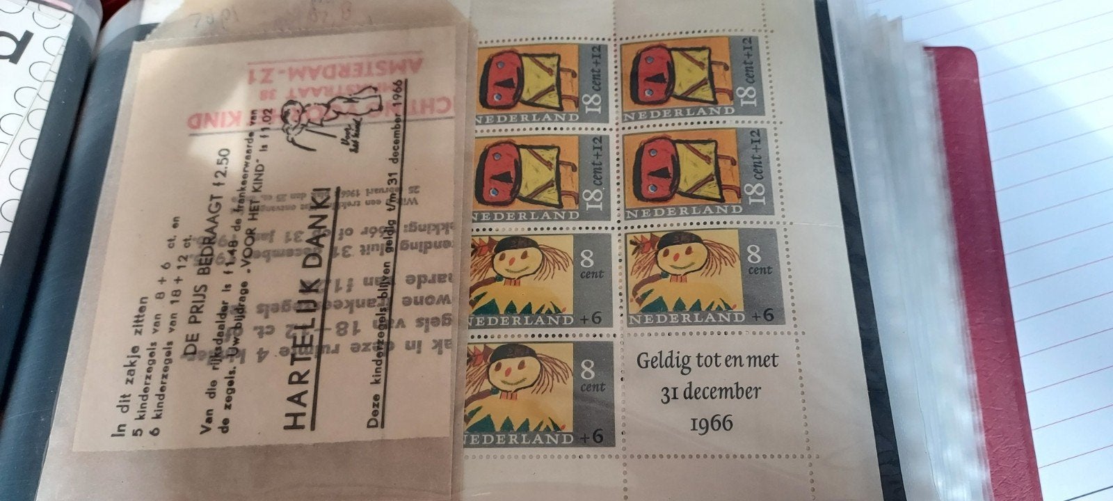 Kinderpostzegels in originele envelop + rebus 1965/84), Ophalen of Verzenden, Na 1940, Postfris