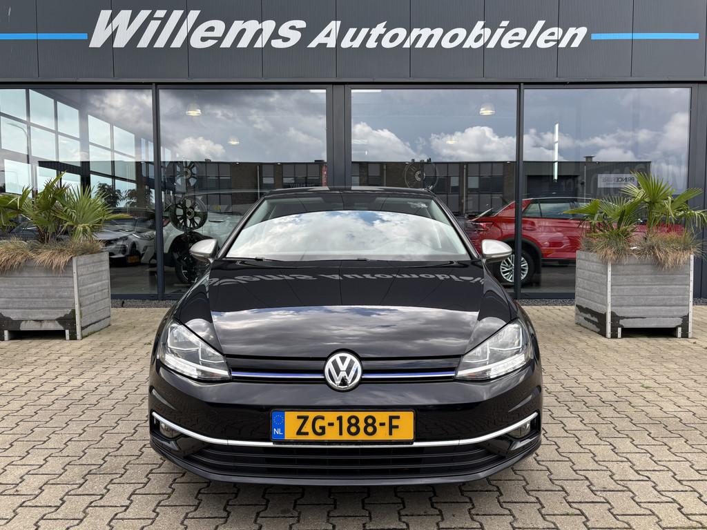 Volkswagen Golf 1.5 TSI Comfortline Afneembare Trekhaak, Ada, Auto's, Stof, 4 cilinders, Met garantie (alle), Zwart