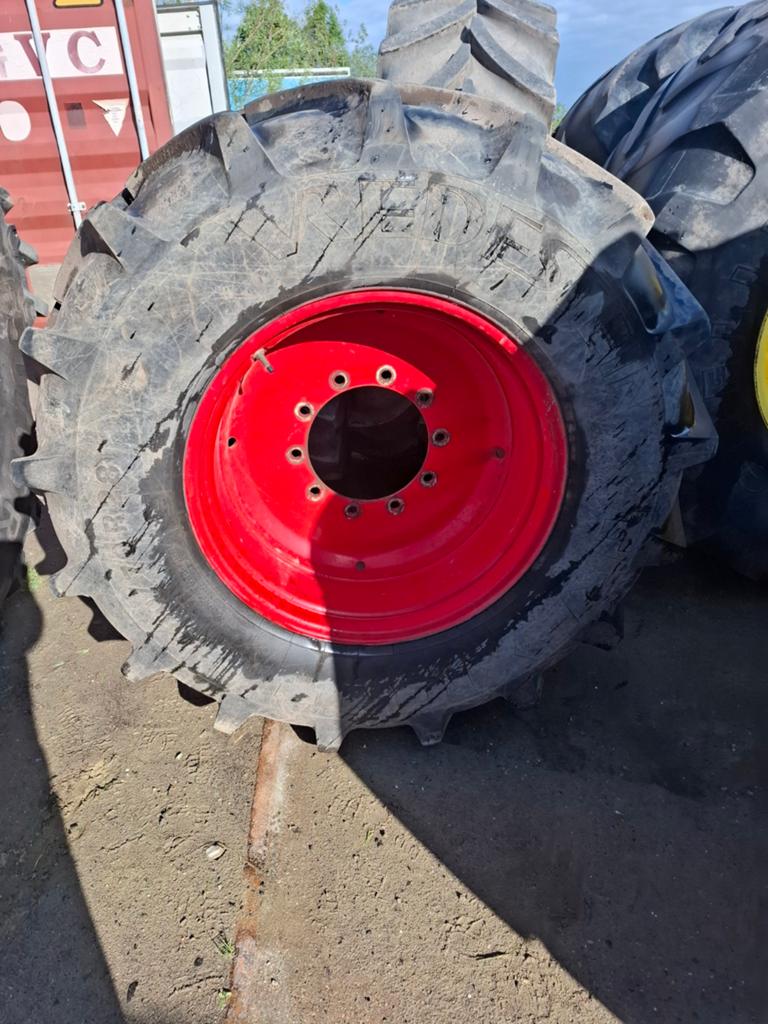Banden en velgen fendt case div vredestein /trelleborg, Ophalen of Verzenden
