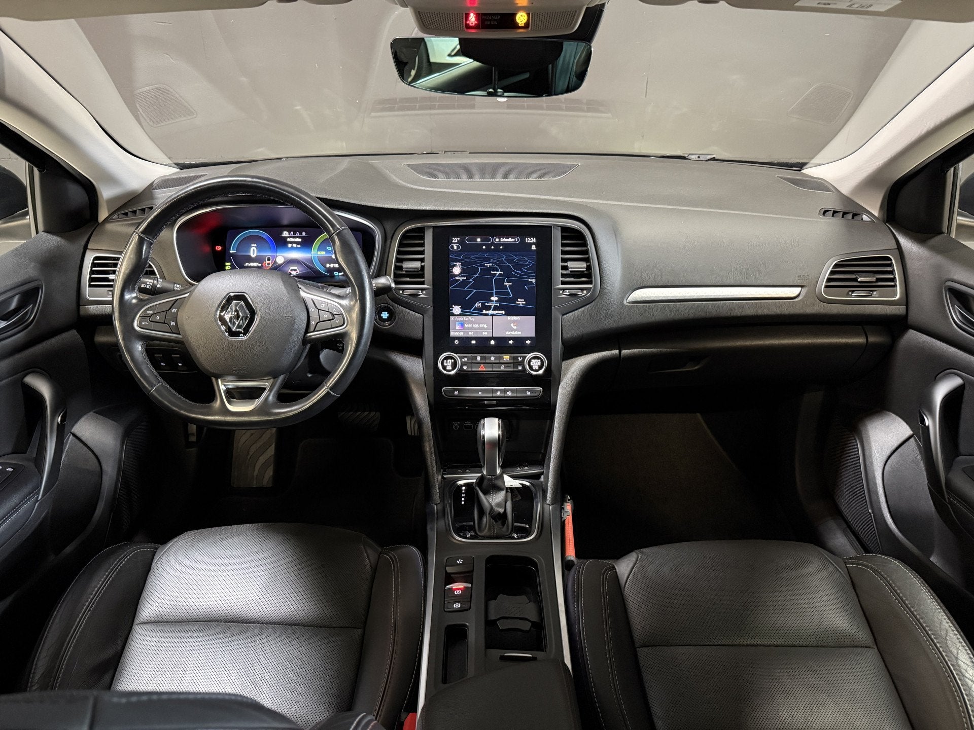 Renault Mégane Estate 1.6 E-Tech Plug-In Hybrid 160 Busines, 77 km/l, Gebruikt, 4 cilinders, Hybride Elektrisch/Benzine