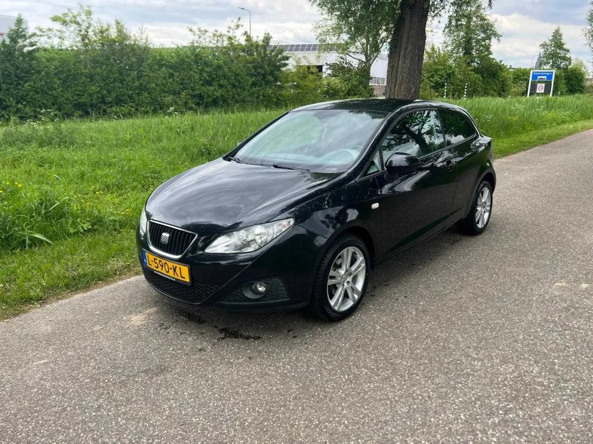 Seat Ibiza 1.2 TSI 77KW 2011 Zwart, Auto's, Seat, Voorwielaandrijving, 40 €/maand, 990 kg, 1200 kg