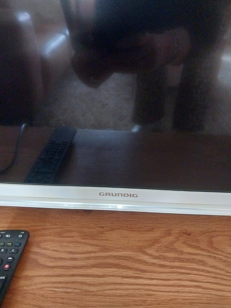 Grundig TV 55 inch - Werkt goed, kleuren minder helder, Ophalen of Verzenden, Gebruikt, 100 cm of meer, Grundig