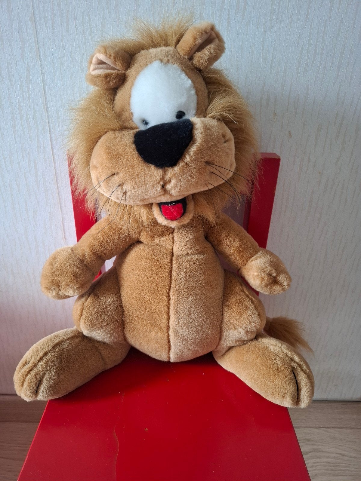 le Petit Lion - peluche 35cm

(1970), Gebruikt, Overige merken, Overige karakters, Ophalen of Verzenden