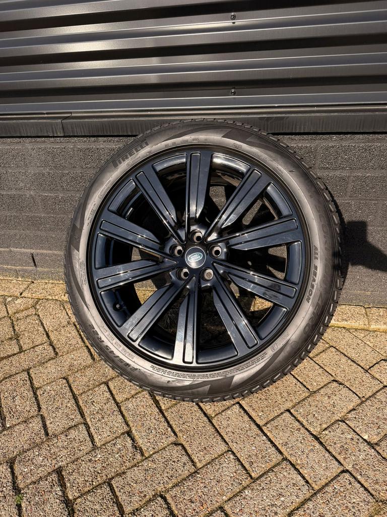 Range Rover wielenset met Pirelli Scorpion Zero All Season, Auto-onderdelen, Banden en Velgen, Banden en Velgen, Zomerbanden, Overige maten