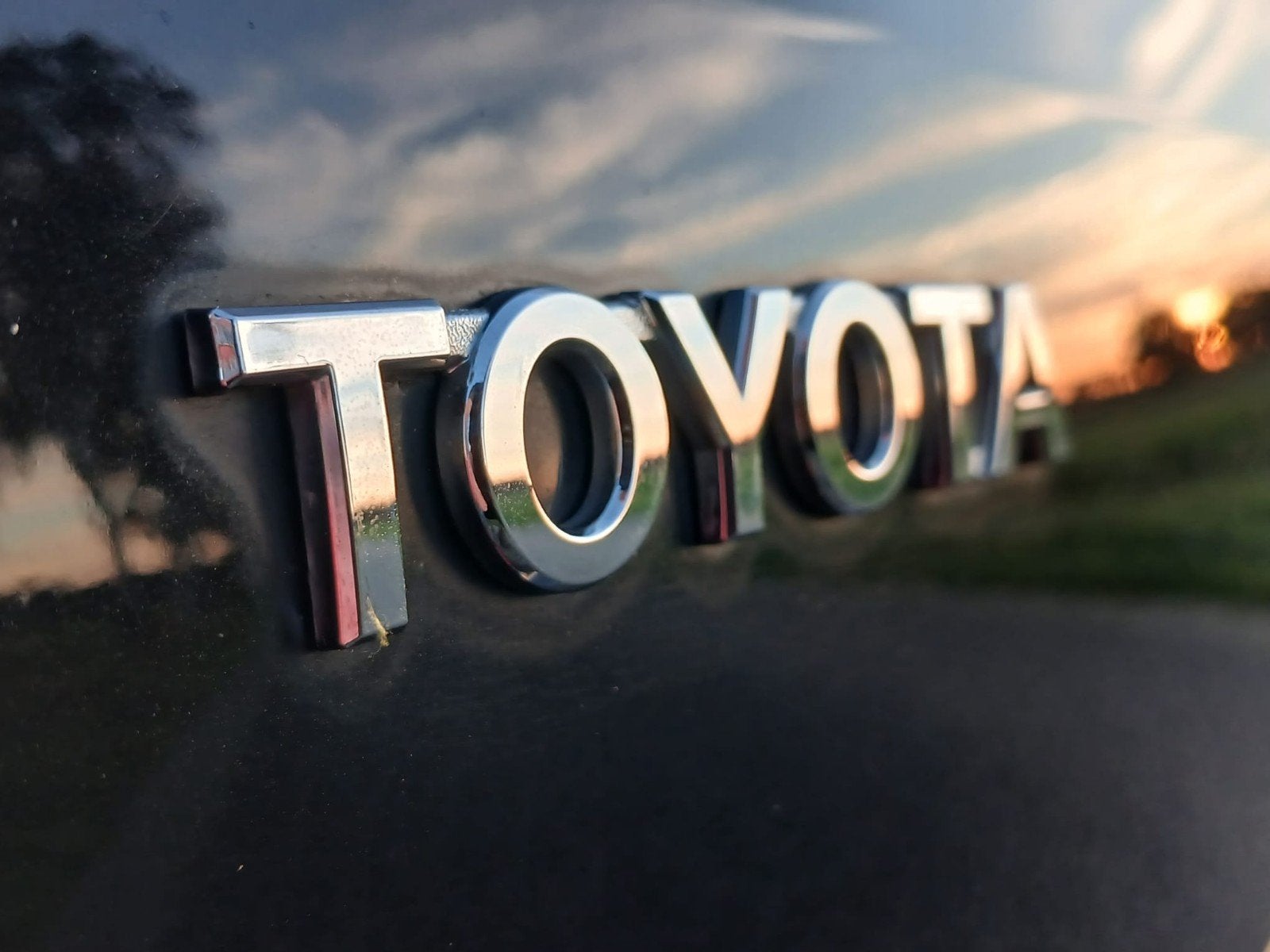 Foto 21 van Toyota Yaris 1.3 16V AIRCO 5 deurs NIEUW APK