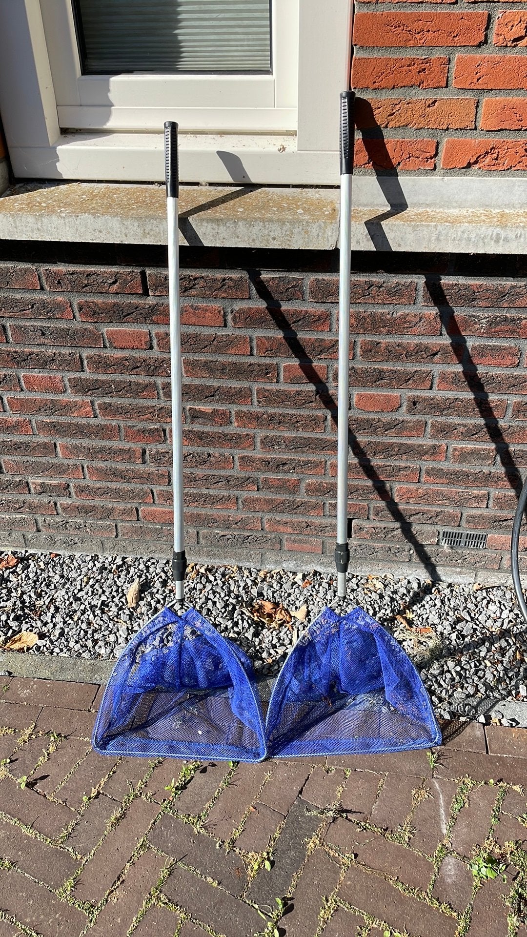 Twee visnetjes, Ophalen, Zo goed als nieuw, Jongen of Meisje