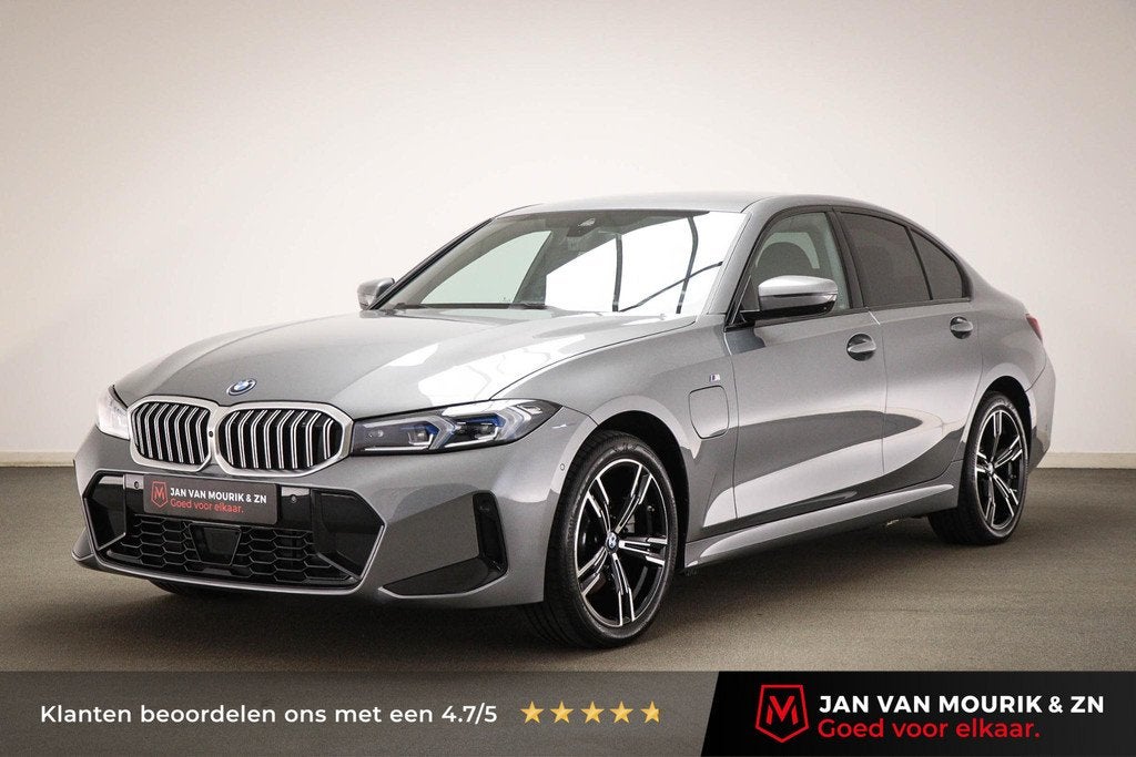 BMW 3-serie 330e M-Sport | COMFORT / INNOVATION- PACK | HEAD, Auto's, BMW, Automaat, 1998 cc, Achterwielaandrijving, Gebruikt