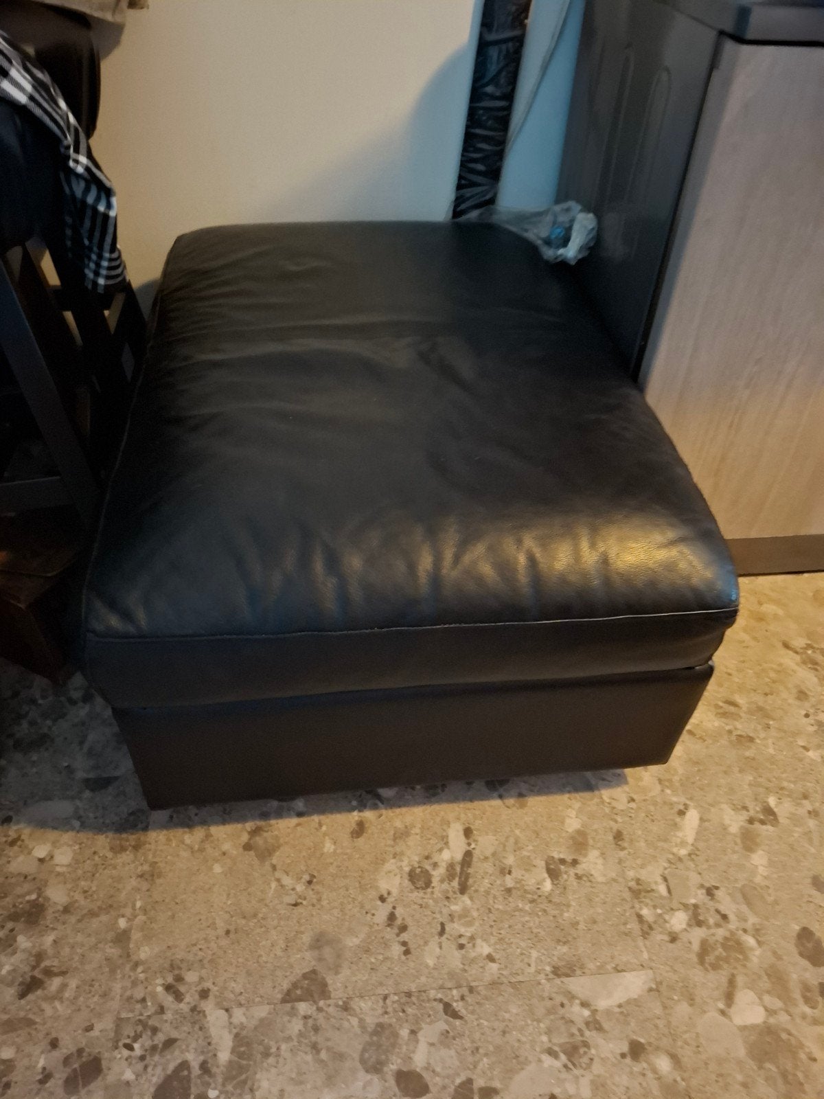 Ikea Vimle hocker zwart leer, Ophalen, Leer, Zo goed als nieuw, Modern